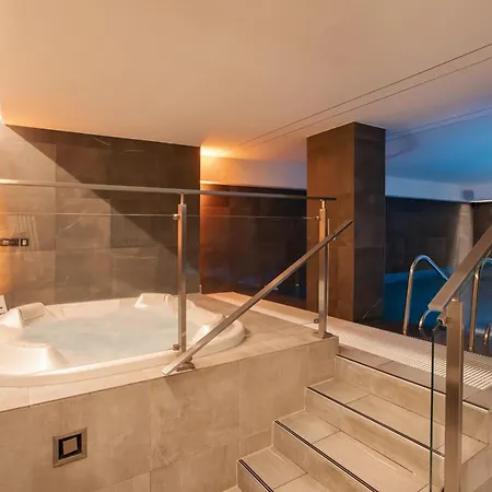 Hotel Doubletree By Hilton Breslavia