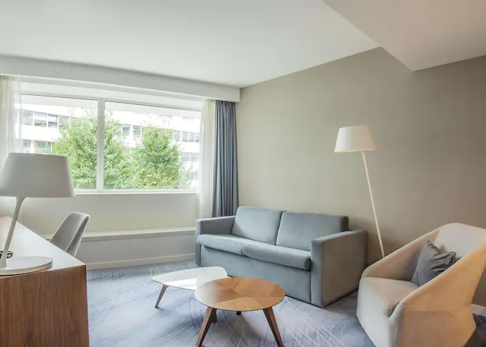 ダブルツリー バイ ヒルトン