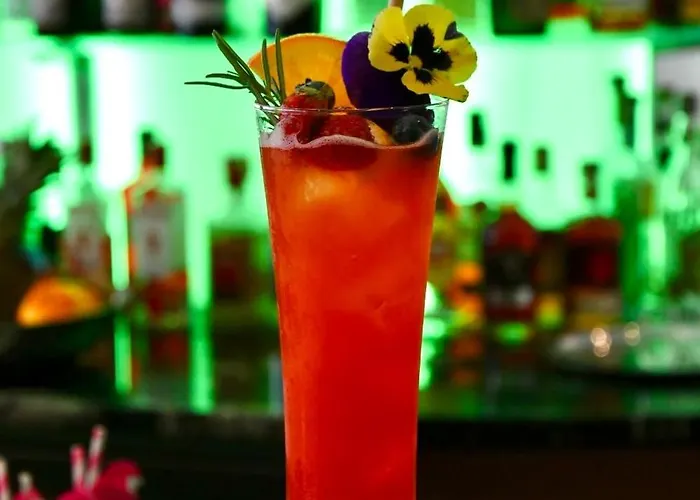 ダブルツリー バイ ヒルトン ホテル 5*