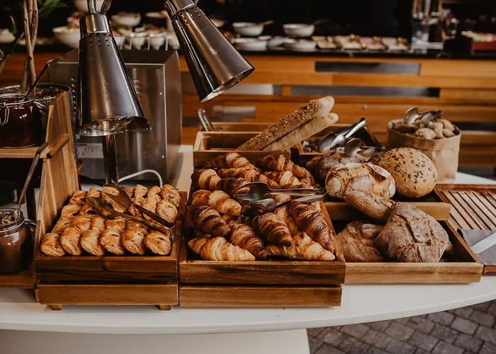 Doubletree By Hilton 5*