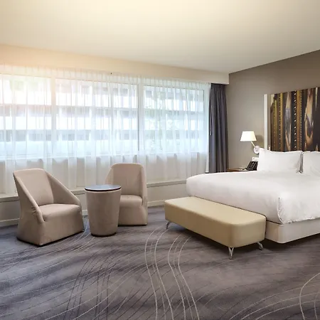 Doubletree By Hilton Breslau