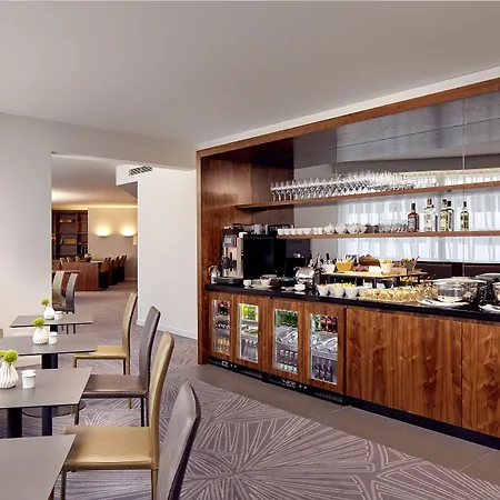Doubletree By Hilton 5*