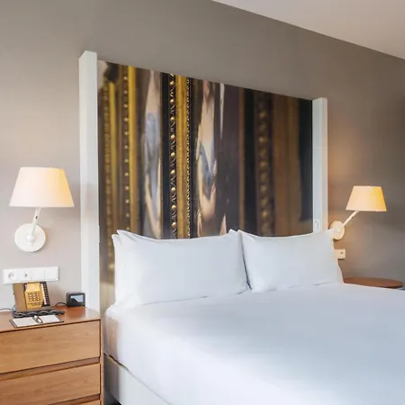Doubletree By Hilton Hotel
