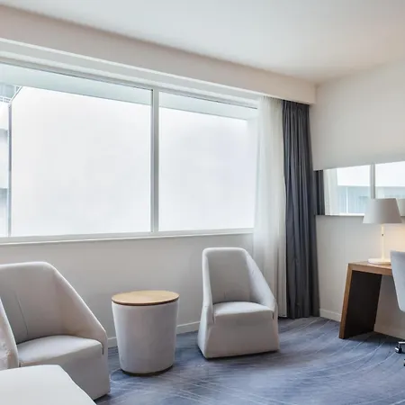 Doubletree By Hilton 5*