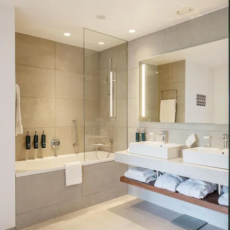 Hotel Doubletree By Hilton 5*
