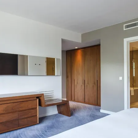 Doubletree By Hilton Hotel 5*