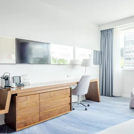 Doubletree By Hilton