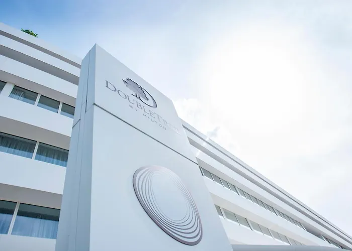 Doubletree By Hilton Ξενοδοχείο